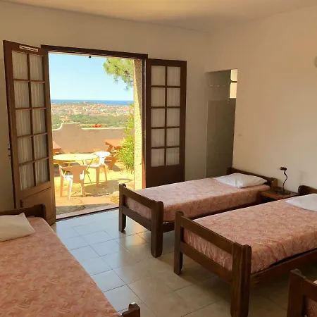 Relais International De La Jeunesse Hostel