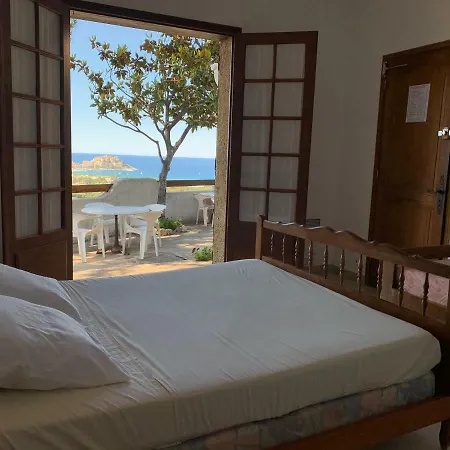 Relais International De La Jeunesse ホステル