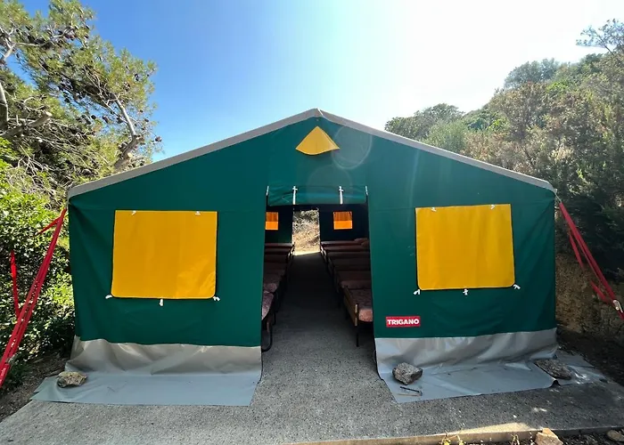 Relais International De La Jeunesse Hostal Calvi (Corsica)