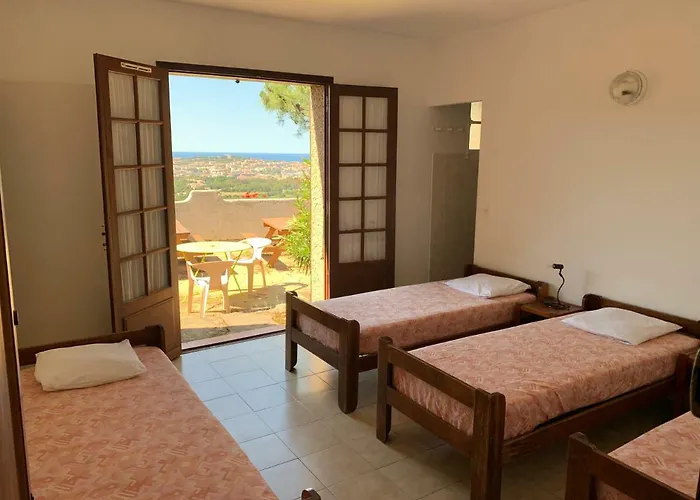 Relais International De La Jeunesse Hostal